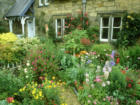 cottage-flower-beds-28_14 Вила цветни лехи