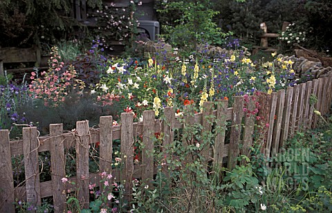 cottage-garden-fence-01_16 Вила градина ограда