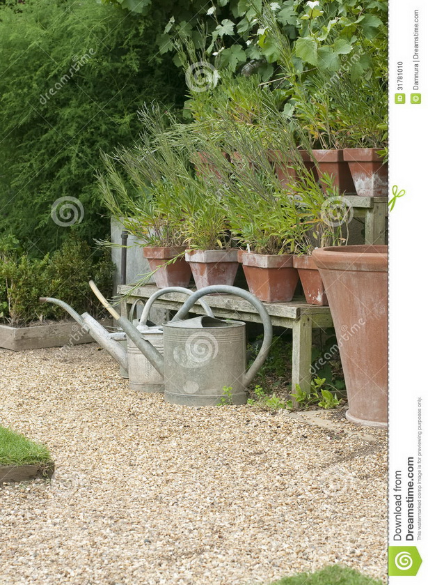 cottage-garden-pots-38_19 Вила градински саксии