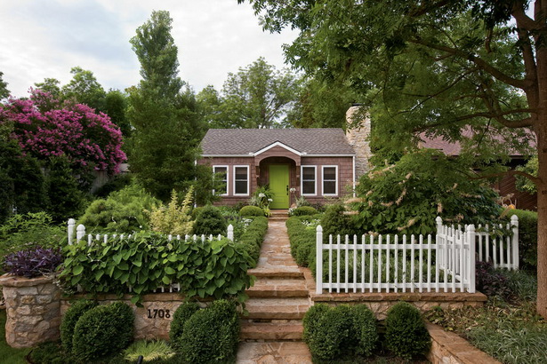 cottage-style-front-yard-landscaping-57_13 Вила стил преден двор озеленяване
