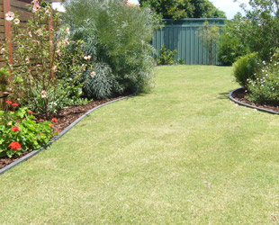 curved-garden-edging-01_11 Извити градински кант
