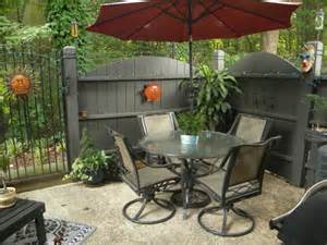 decorating-ideas-for-small-outdoor-patios-76_10 Декориране на идеи за малки външни дворове