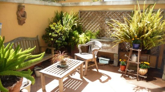 decorating-ideas-for-small-outdoor-patios-76_13 Декориране на идеи за малки външни дворове