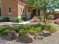desert-backyard-landscaping-53_9 Пустинен заден двор озеленяване