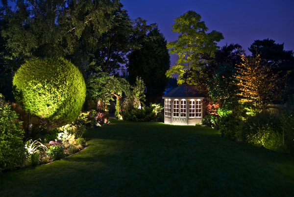designer-garden-lights-91 Дизайнерски градински светлини