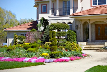 easy-front-yard-landscaping-ideas-12_16 Лесни идеи за озеленяване на предния двор