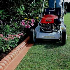 edging-stones-for-lawns-33_9 Кант камъни за тревни площи