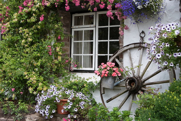 english-cottage-garden-pictures-79_3 Английски вила градина снимки