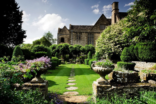 Английска къща и градина