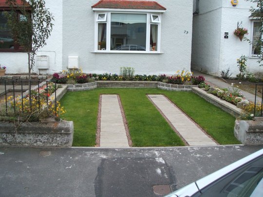 front-garden-ideas-with-parking-06 Идеи за предната градина с паркинг