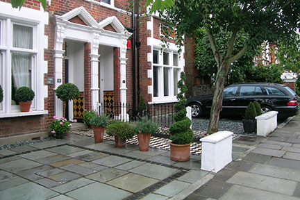 front-garden-parking-ideas-92_10 Идеи за паркиране в предната градина