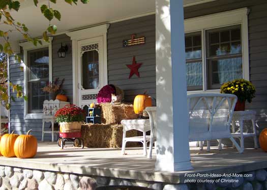 front-porch-fall-decorating-ideas-86_10 Предна веранда есен декоративни идеи