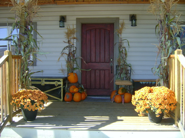 front-porch-fall-decorating-ideas-86_15 Предна веранда есен декоративни идеи