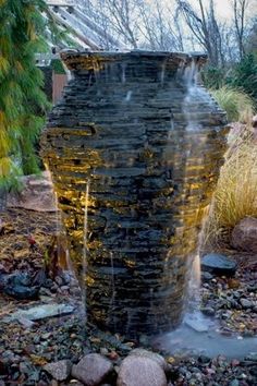 front-yard-landscaping-ideas-water-fountain-74_10 Преден двор озеленяване идеи фонтан