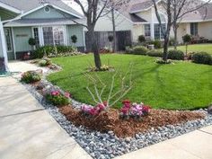 front-yard-landscaping-ideas-with-mulch-73_8 Идеи за озеленяване на предния двор с мулч
