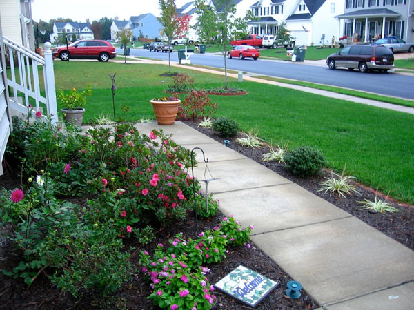 front-yard-landscaping-simple-36_15 Предния двор озеленяване прост