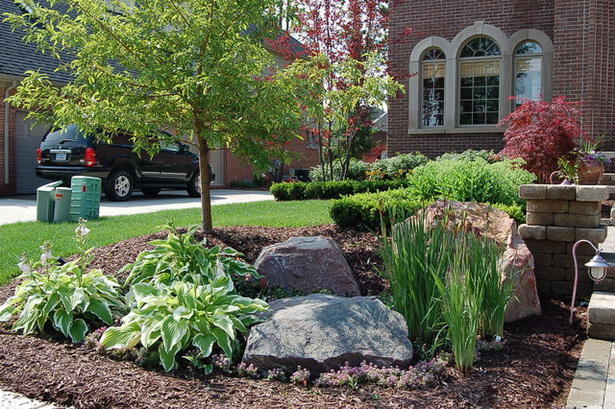 front-yard-landscaping-with-stones-16 Преден двор озеленяване с камъни