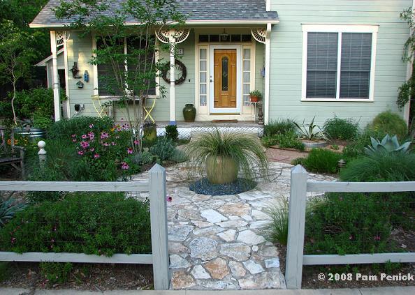 garden-design-front-yard-28_15 Градински дизайн преден двор