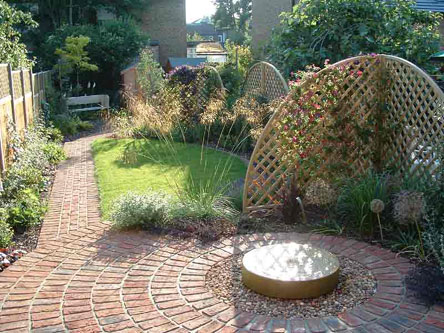 garden-designs-for-long-gardens-21_12 Градински дизайн за дълги градини