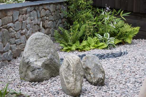 Градински камъни и камъни