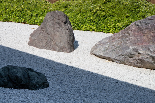 garden-rocks-48_4 Градински камъни