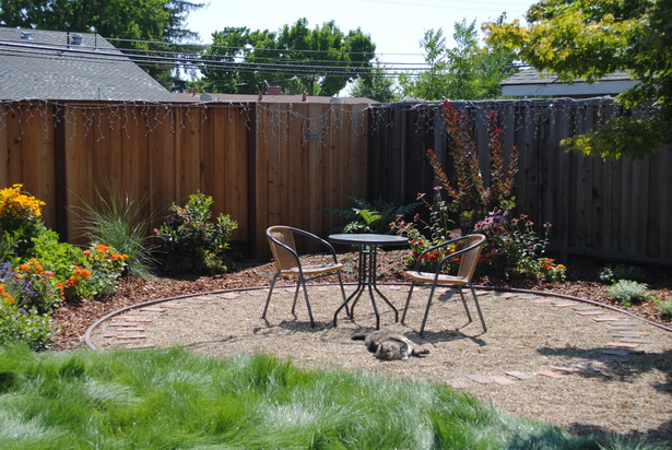 gravel-backyard-landscaping-27_8 Чакъл задния двор озеленяване
