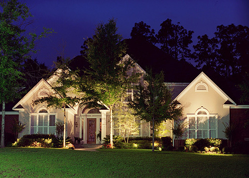 house-exterior-lighting-89_11 Външно осветление на къщата