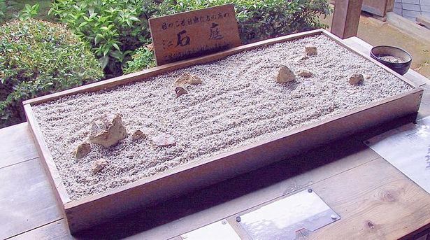 how-to-make-a-japanese-sand-garden-95_5 Как да си направим японска пясъчна градина