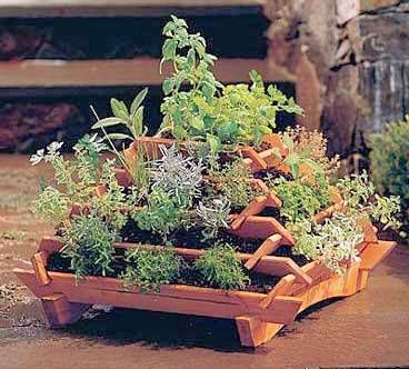 ideas-for-garden-planters-17_11 Идеи за градински саксии