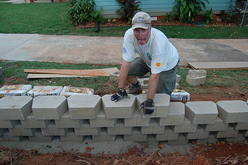 inexpensive-retaining-wall-blocks-37_4 Евтини подпорни блокове за стени