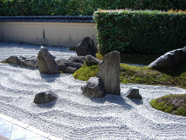 japanese-front-yard-landscape-design-07_18 Японски двор ландшафтен дизайн