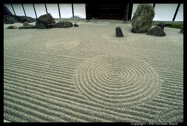 japanese-rock-gardens-pictures-49 Японски алпинеуми снимки