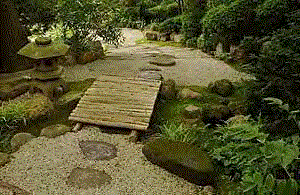 Японска разходка градина