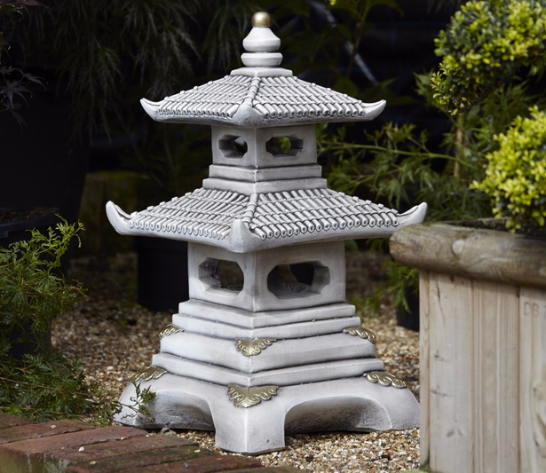 Японски стил градински орнаменти