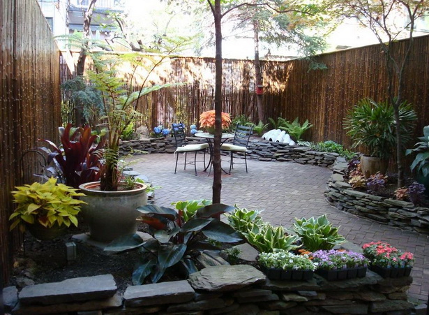 landscaping-a-backyard-from-scratch-12_5 Озеленяване на задния двор от нулата