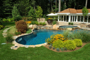 landscaping-around-a-swimming-pool-44 Озеленяване около басейн