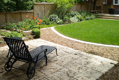 landscaping-for-a-small-yard-71_19 Озеленяване за малък двор