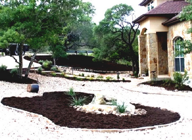 landscaping-front-yard-with-rocks-71_8 Озеленяване на преден двор с камъни