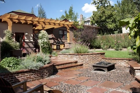 landscaping-ideas-for-backyard-patio-62_20 Озеленяване идеи за двор двор