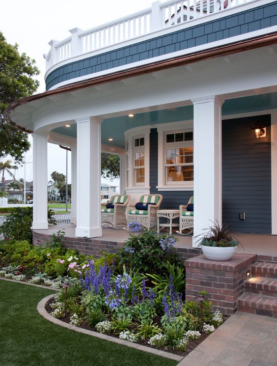 landscaping-ideas-for-front-of-house-with-porch-36_9 Озеленяване идеи за предната част на къща с веранда