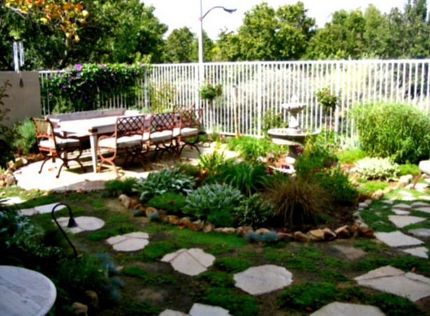 landscaping-ideas-for-front-yard-on-a-budget-76_18 Озеленяване идеи за преден двор на бюджет