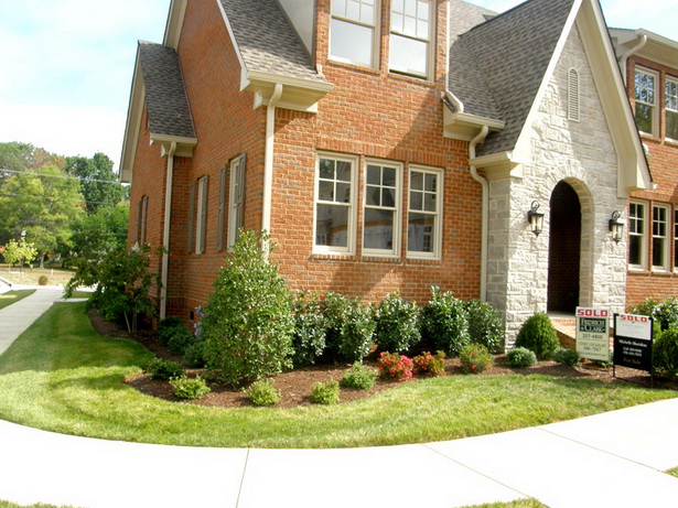 landscaping-the-front-of-your-house-83_9 Озеленяване на предната част на къщата ви