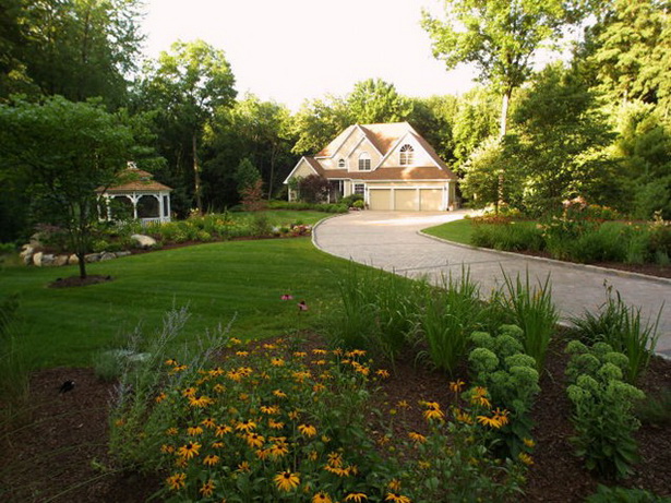 large-front-yard-landscaping-ideas-59 Големи идеи за озеленяване на предния двор