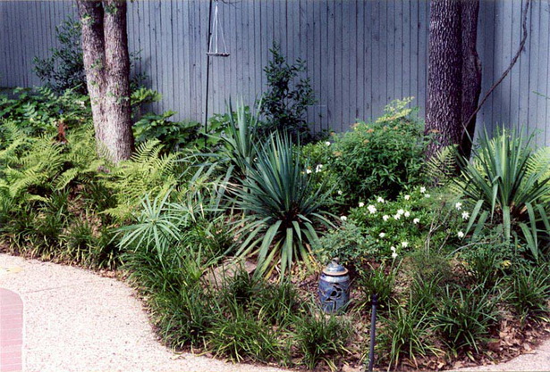 low-maintenance-tropical-garden-96_4 Ниска поддръжка тропическа градина
