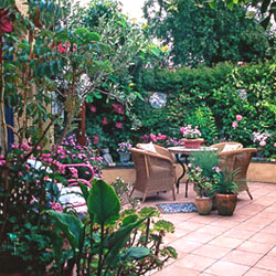 mediterranean-style-garden-design-ideas-56_17 Средиземноморски стил градински дизайн идеи