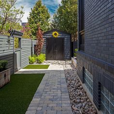 narrow-yard-landscaping-44_18 Тесен двор озеленяване