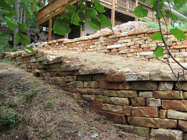 natural-stone-retaining-wall-ideas-43_18 Идеи за подпорна стена от естествен камък