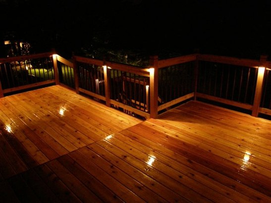 outdoor-lighting-ideas-for-a-deck-32_20 Идеи за външно осветление за палуба