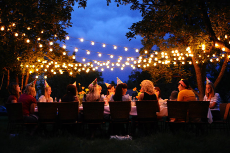outdoor-party-lighting-ideas-35 Идеи за външно парти осветление