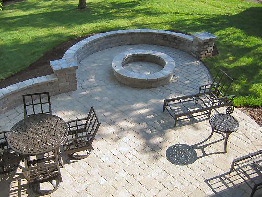 outdoor-stone-patio-ideas-68_14 Открит камък вътрешен двор идеи